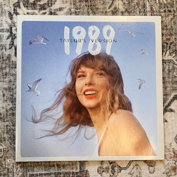 Taylor Swift Vinyls: 1989, Reputation, Lover and Midnights. THE BOPS COLLECTION! - Picture 2 of 15